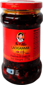 Jordnötter i chiliolja