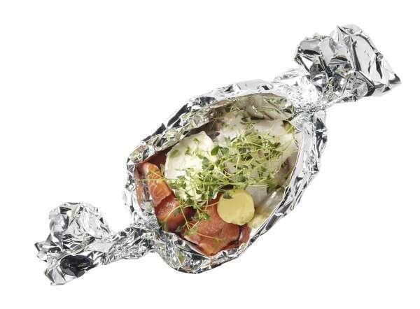 Foliepaket Med Fisk, Grönsaker & Chevre